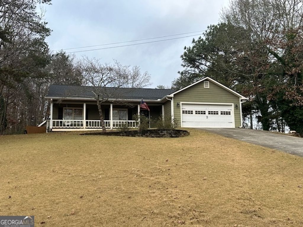 Photo of 4109 Burgundy Way, Flowery Branch, GA 30542 (MLS # 10652743)