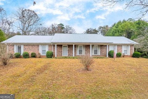 1870 Chatsworth HWY Ellijay GA 30540