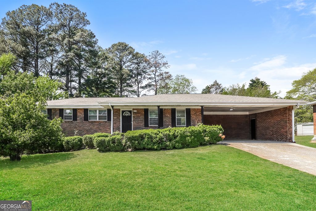 Photo of 3324 Cheoah Drive, Douglasville, GA 30135 (MLS # 10737013)