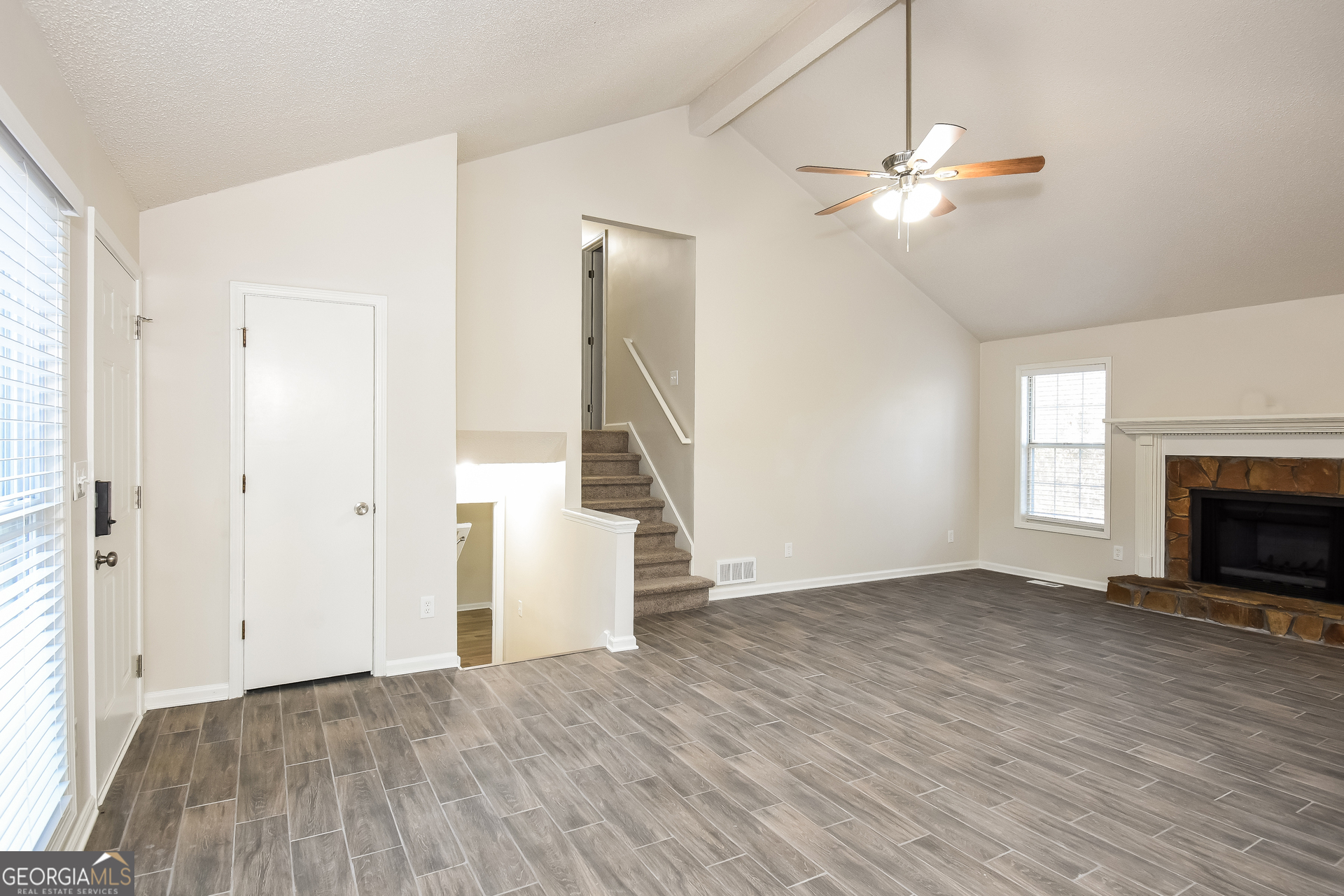 1445 Glynn Oaks DR SW