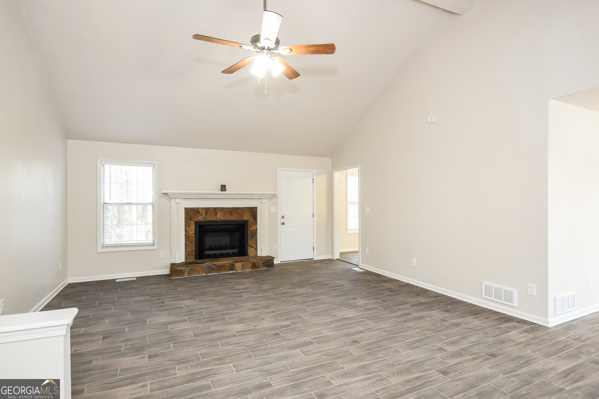 1445 Glynn Oaks DR SW