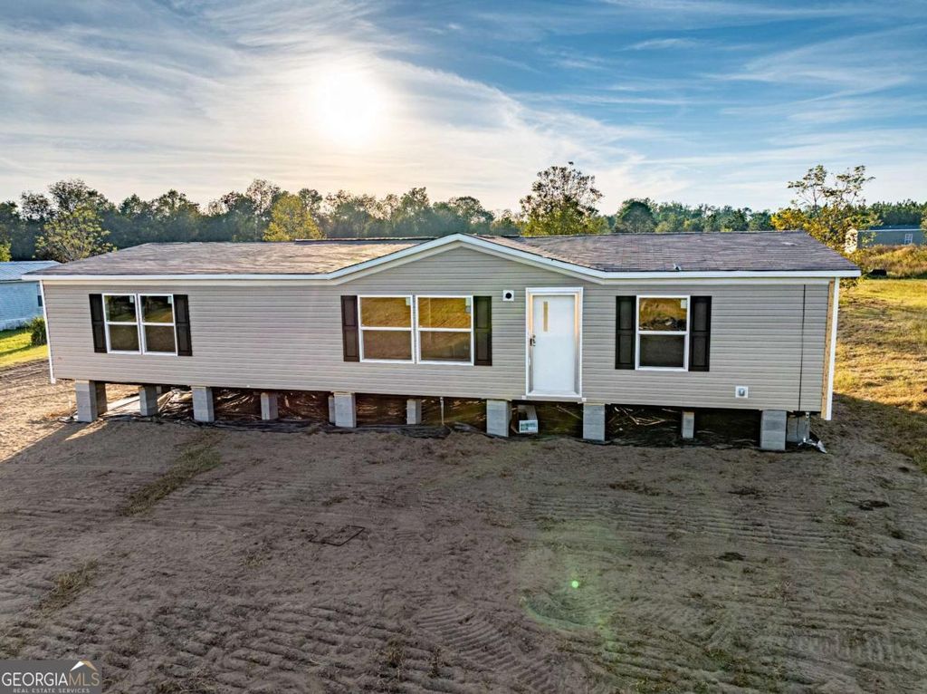 Photo of 102 Courtney Circle #N/A, Sumner, GA 31789 (MLS # 10633236)