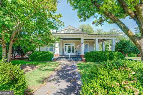 A home in Monticello