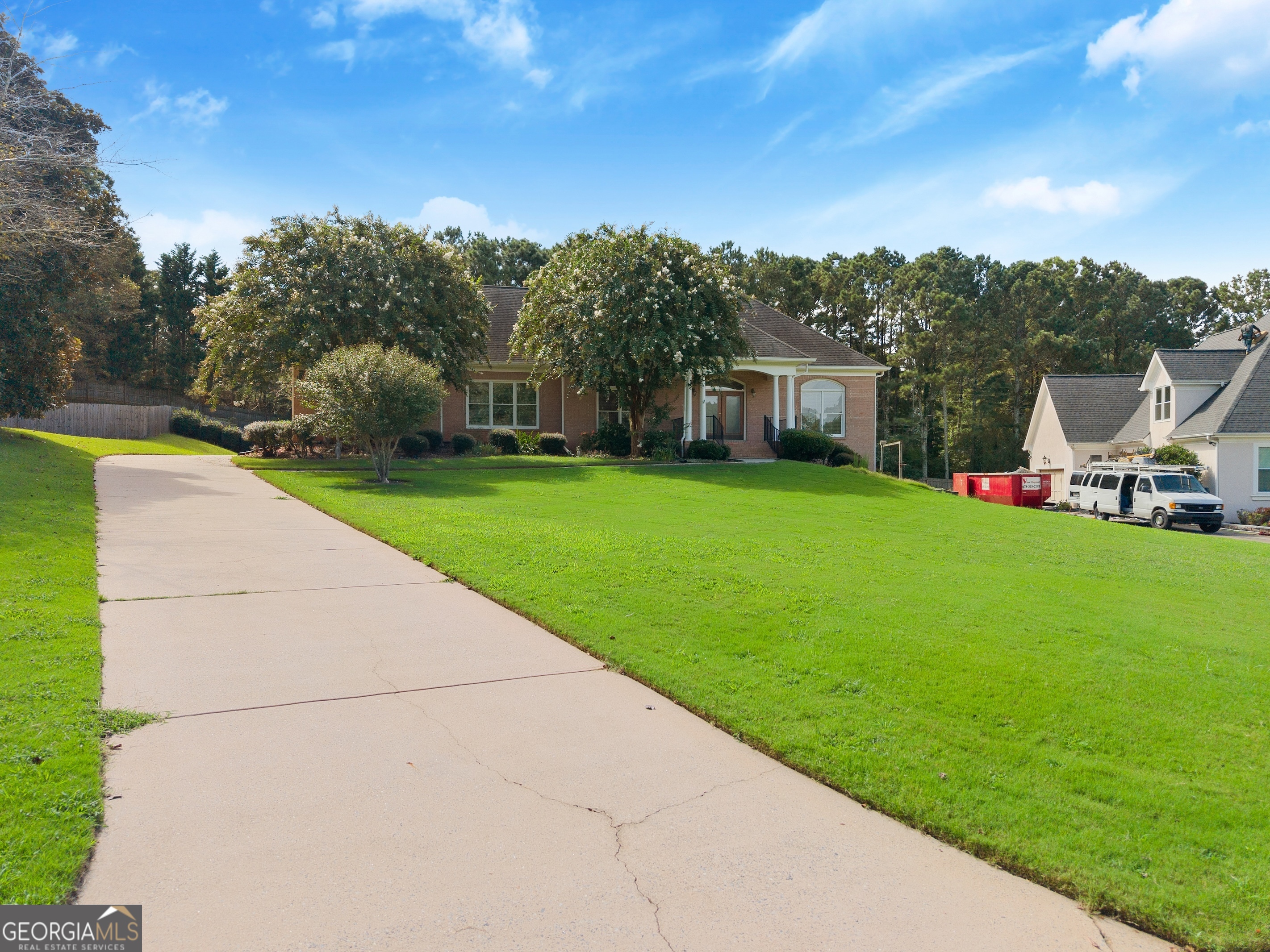 2920 Chardonnay LN