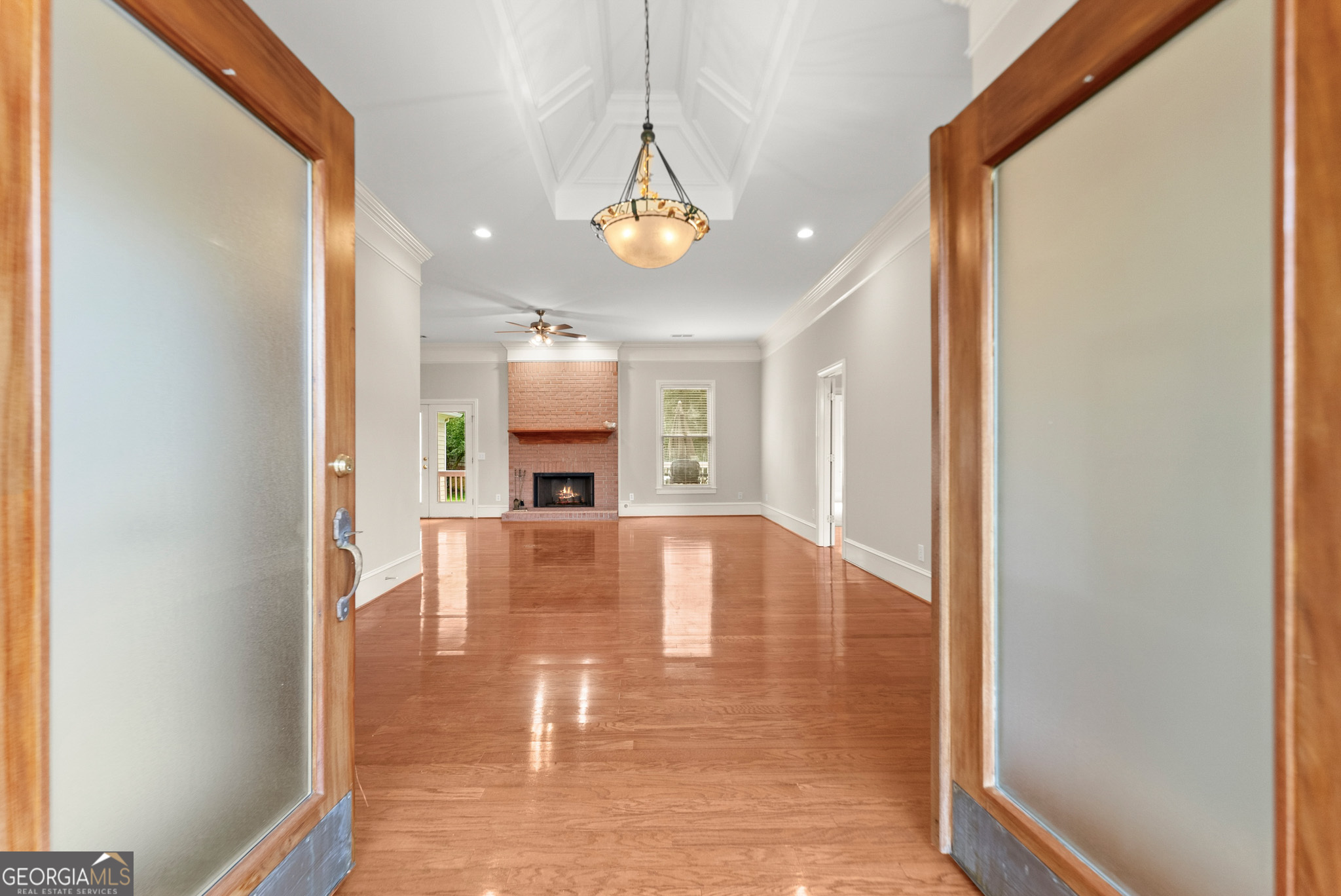 2920 Chardonnay LN