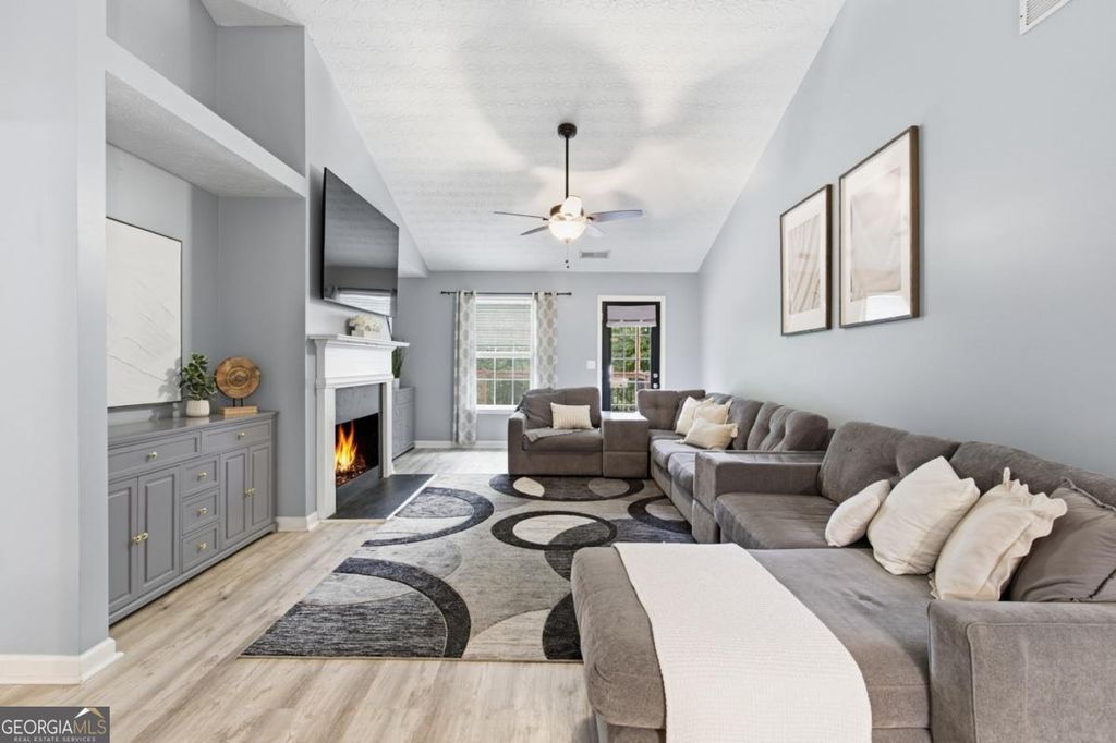 Photo of 2987 Cathy Ann Court NW, Acworth, GA 30101 (MLS # 10760188)