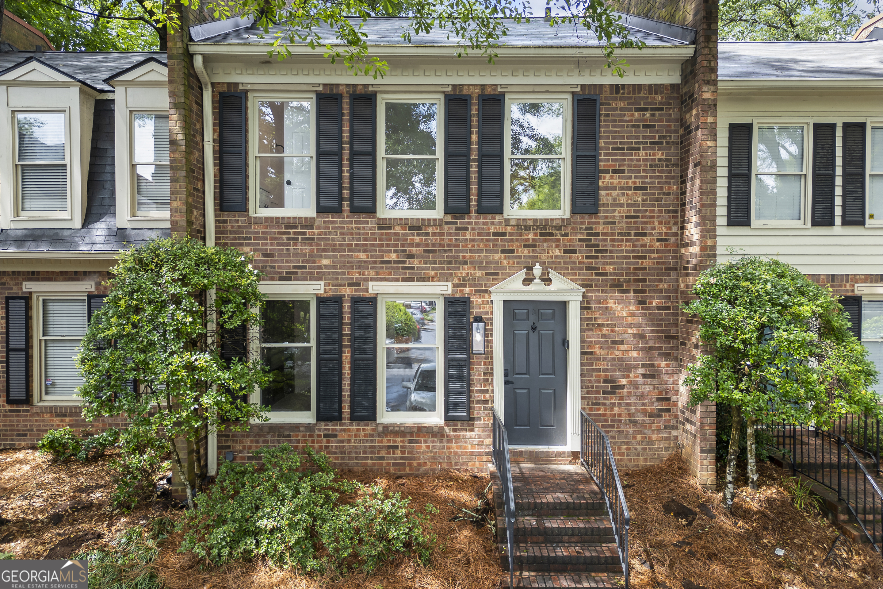 View Atlanta, GA 30342 townhome