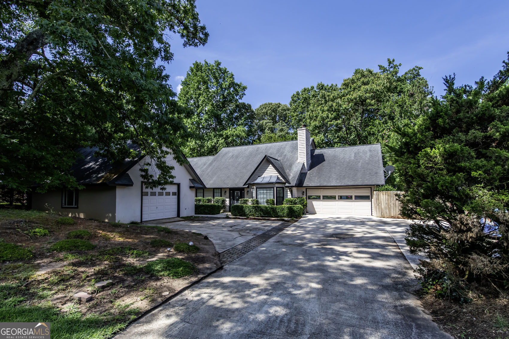 5479 Dorsett Shoals RD