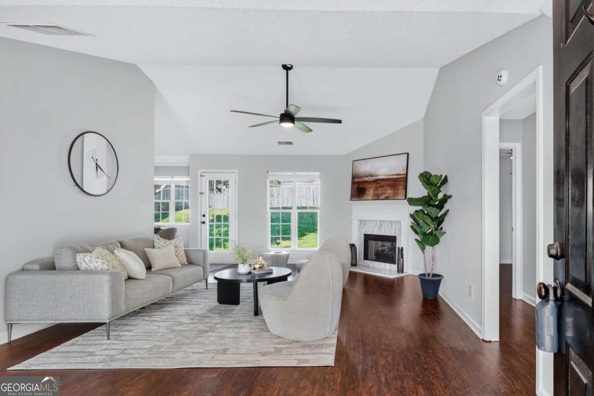 254 Ashland Park CT