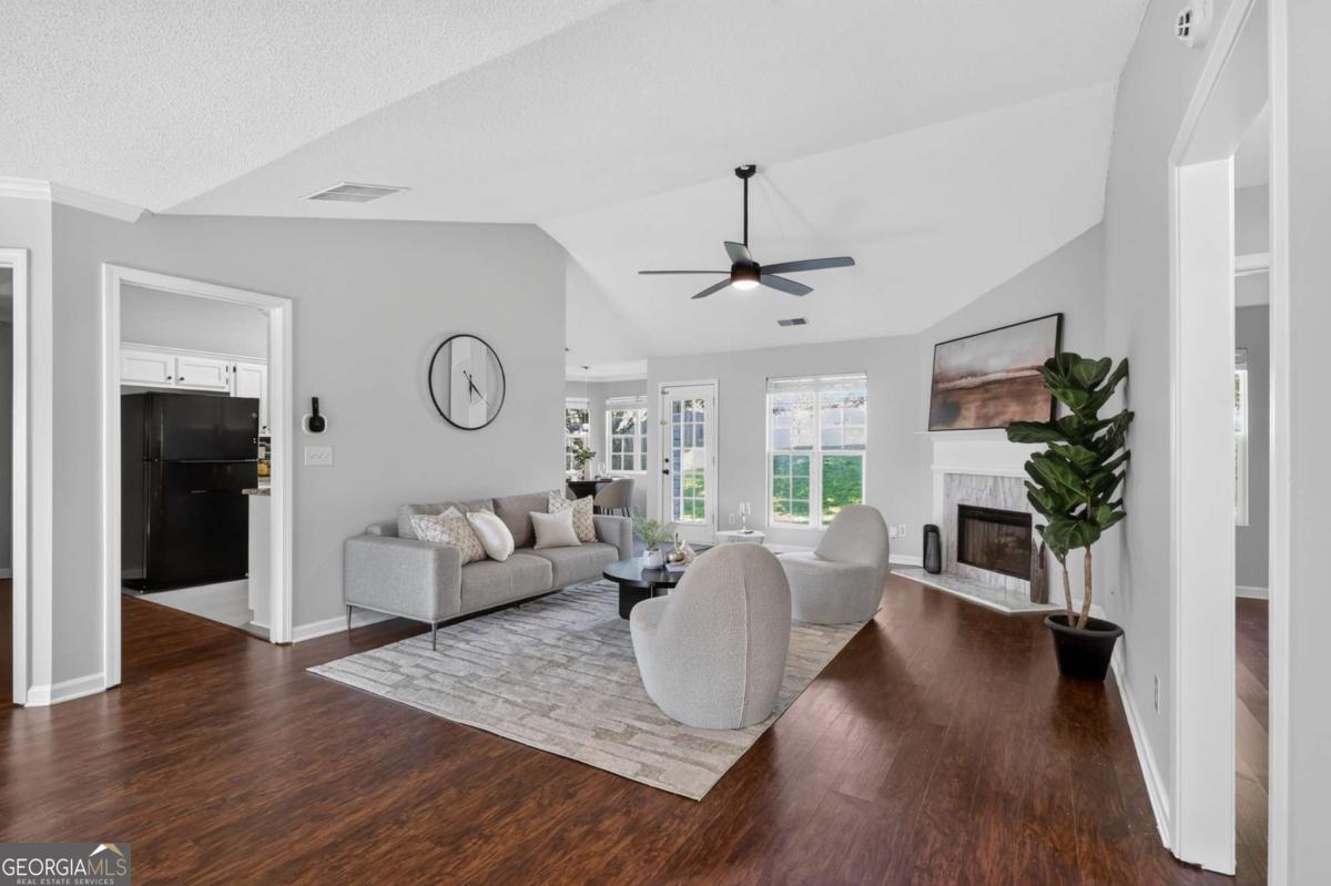 254 Ashland Park CT