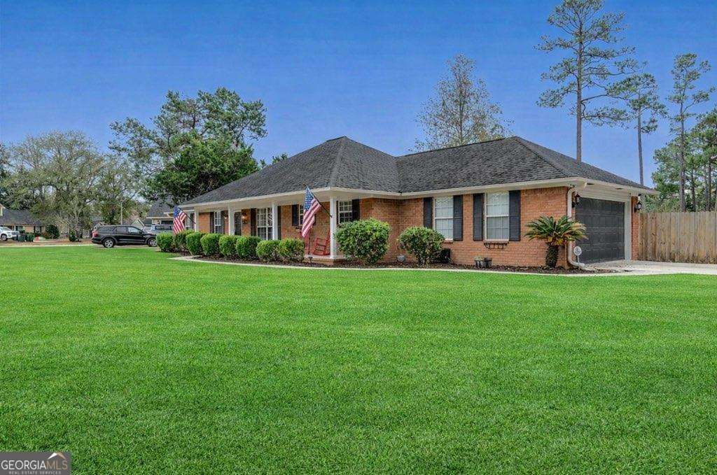 Photo of 8 Cameron Court W, Pembroke, GA 31321 (MLS # 10680781)