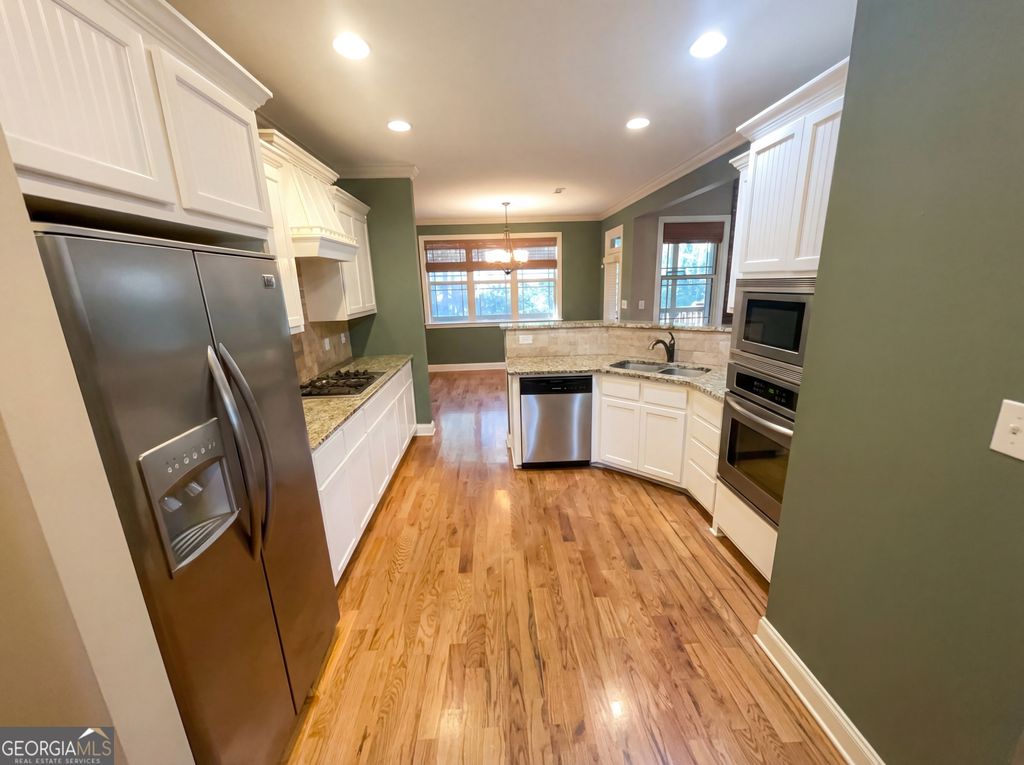 Photo of 212 Westwind Drive, Newnan, GA 30263 (MLS # 10687970)