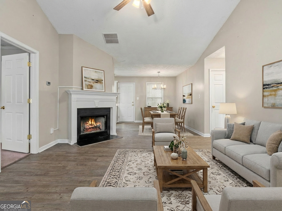 49 Canterbury DR