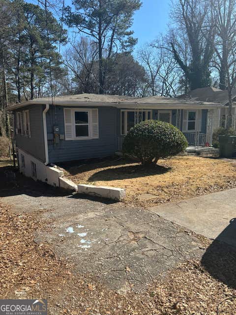 Photo of 691 S Grand Avenue NW, Atlanta, GA 30318 (MLS # 10781070)