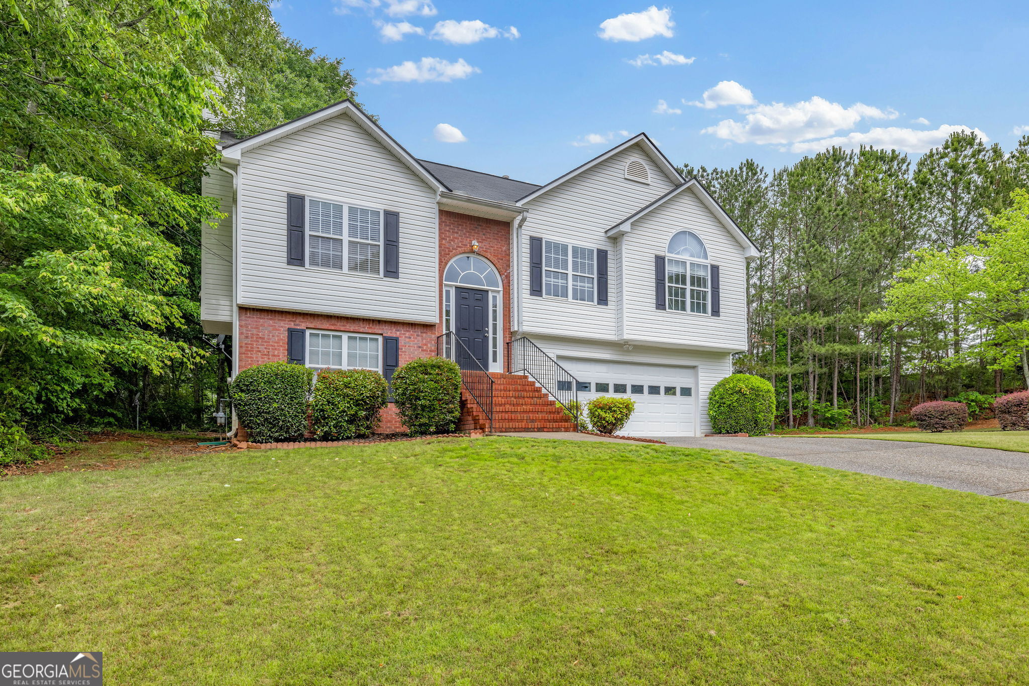 7224 Coral Lake DR
