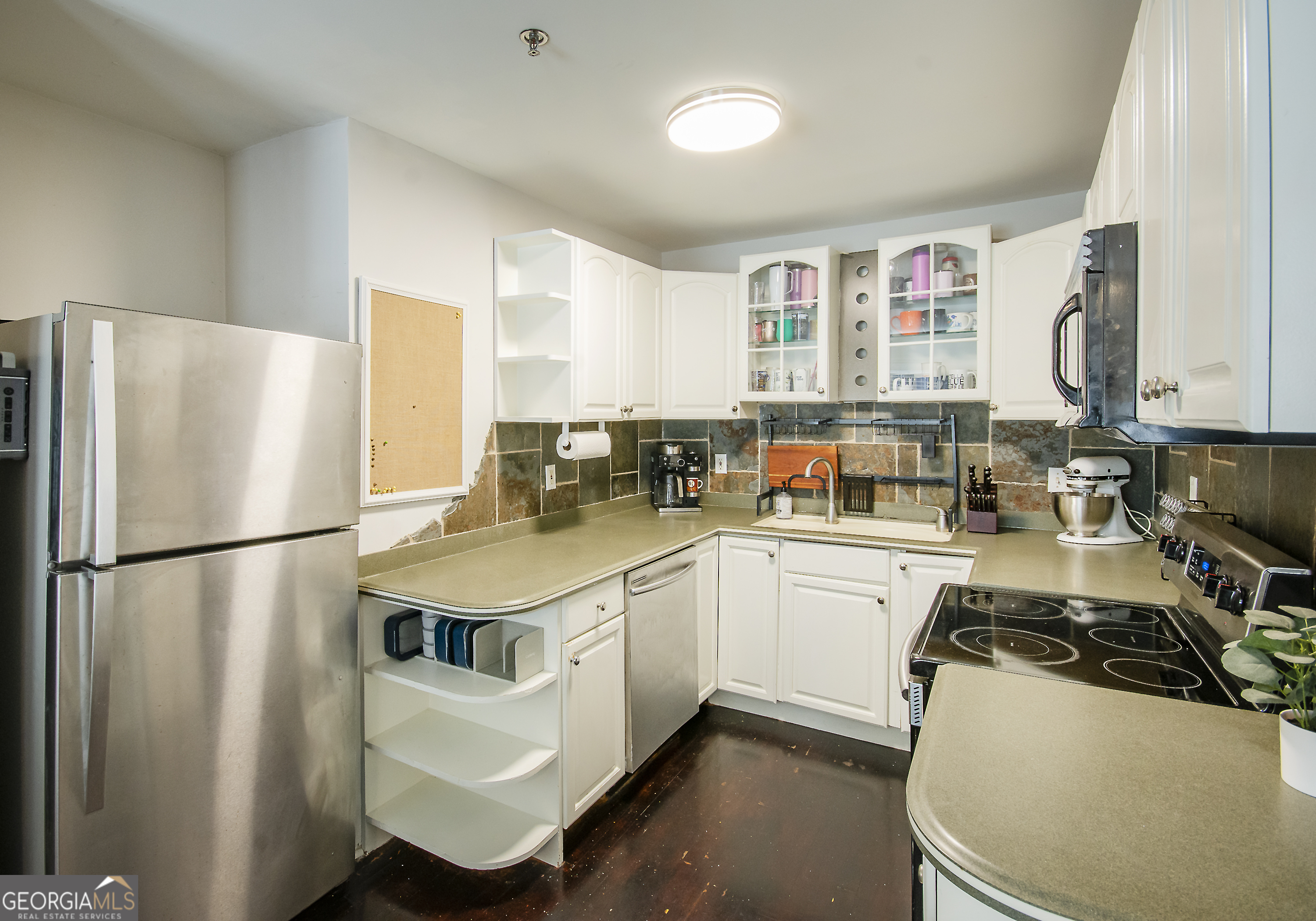 890 Glendale TER NE 4