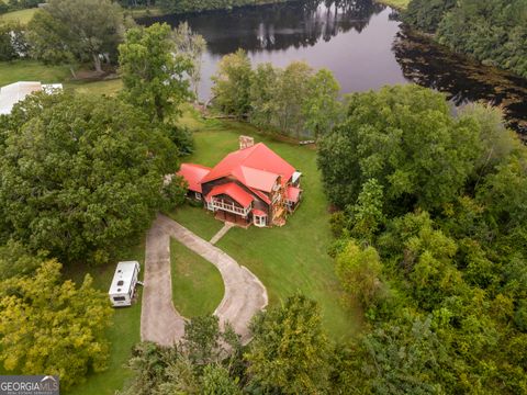 A home in Blackshear