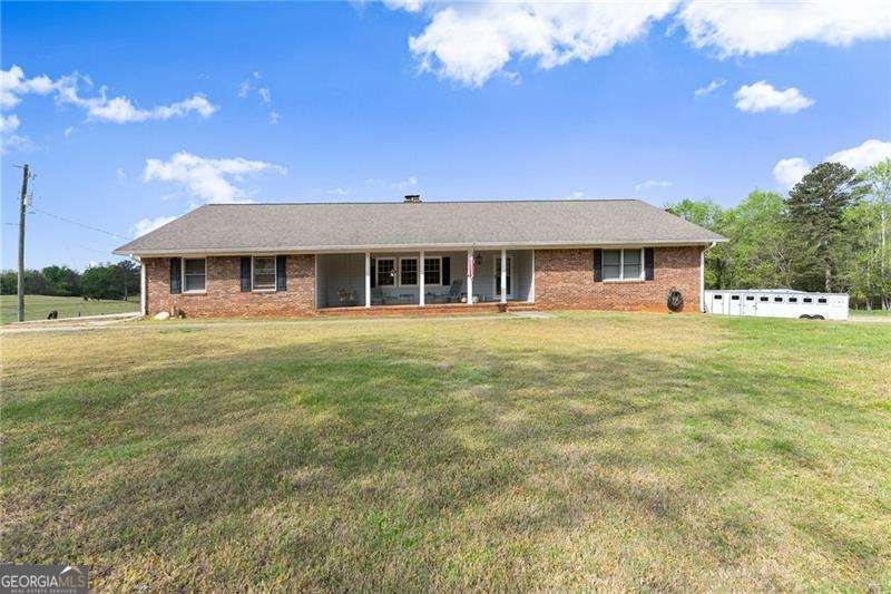 2200 Highway 81