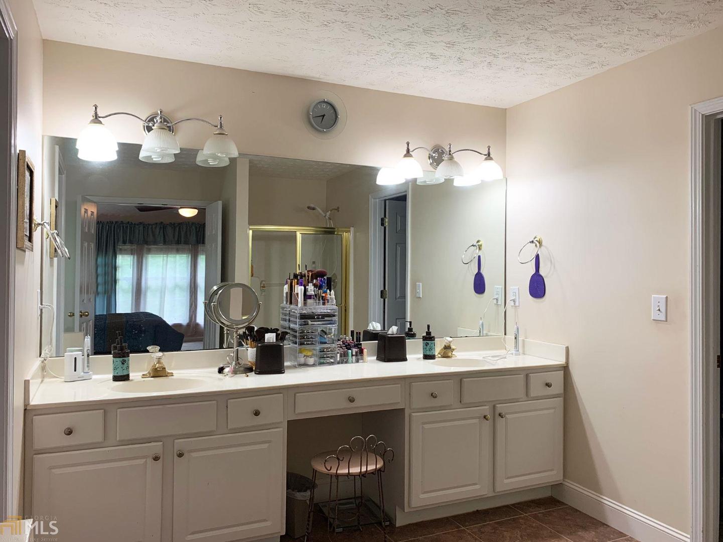 Rivercliff Place - Residential
