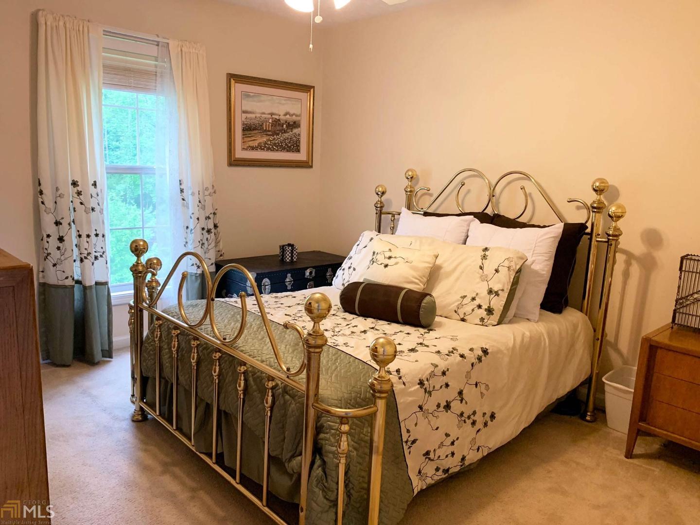 Rivercliff Place - Residential