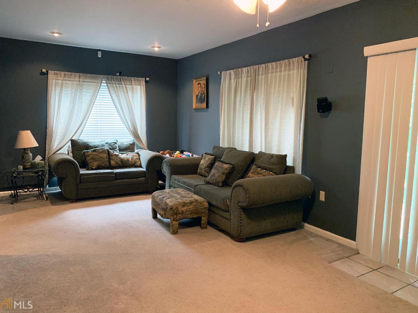 Rivercliff Place - Residential