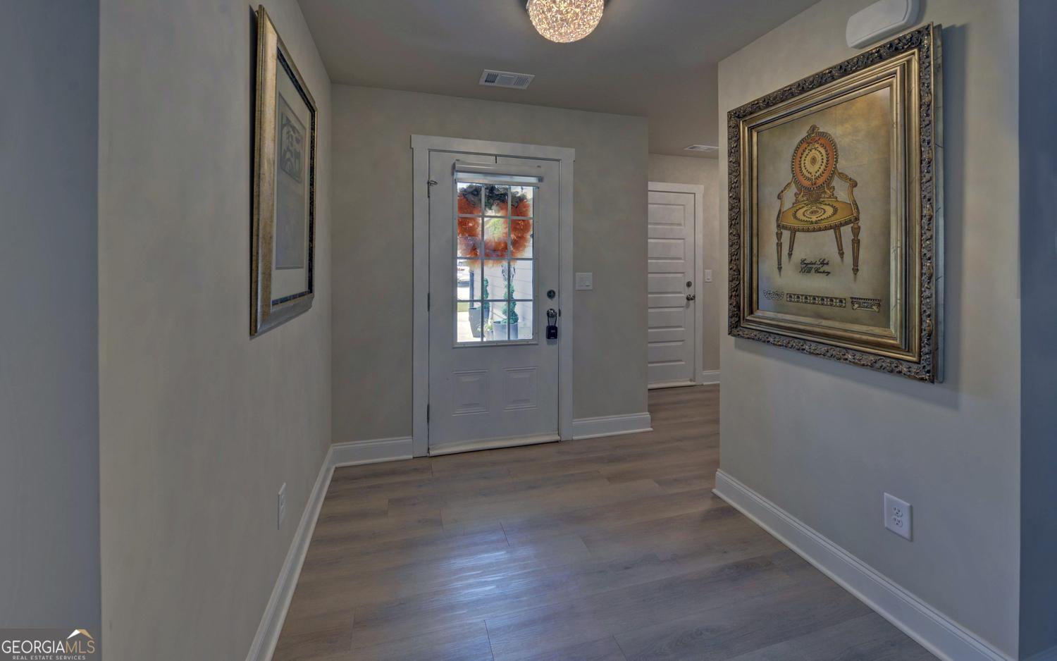 155 Joseph LN