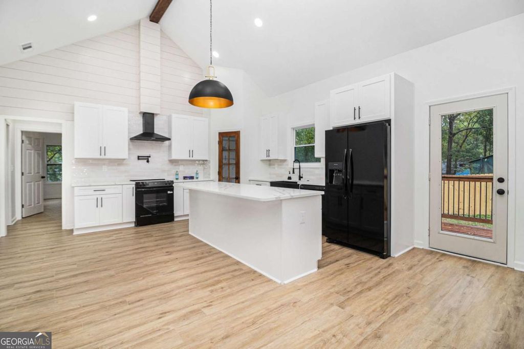 Photo of 93 Arnco 2nd Street, Newnan, GA 30263 (MLS # 10766126)