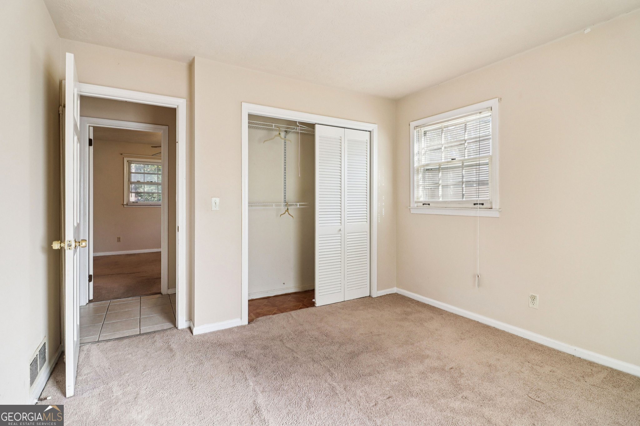 Kings Row - Residential