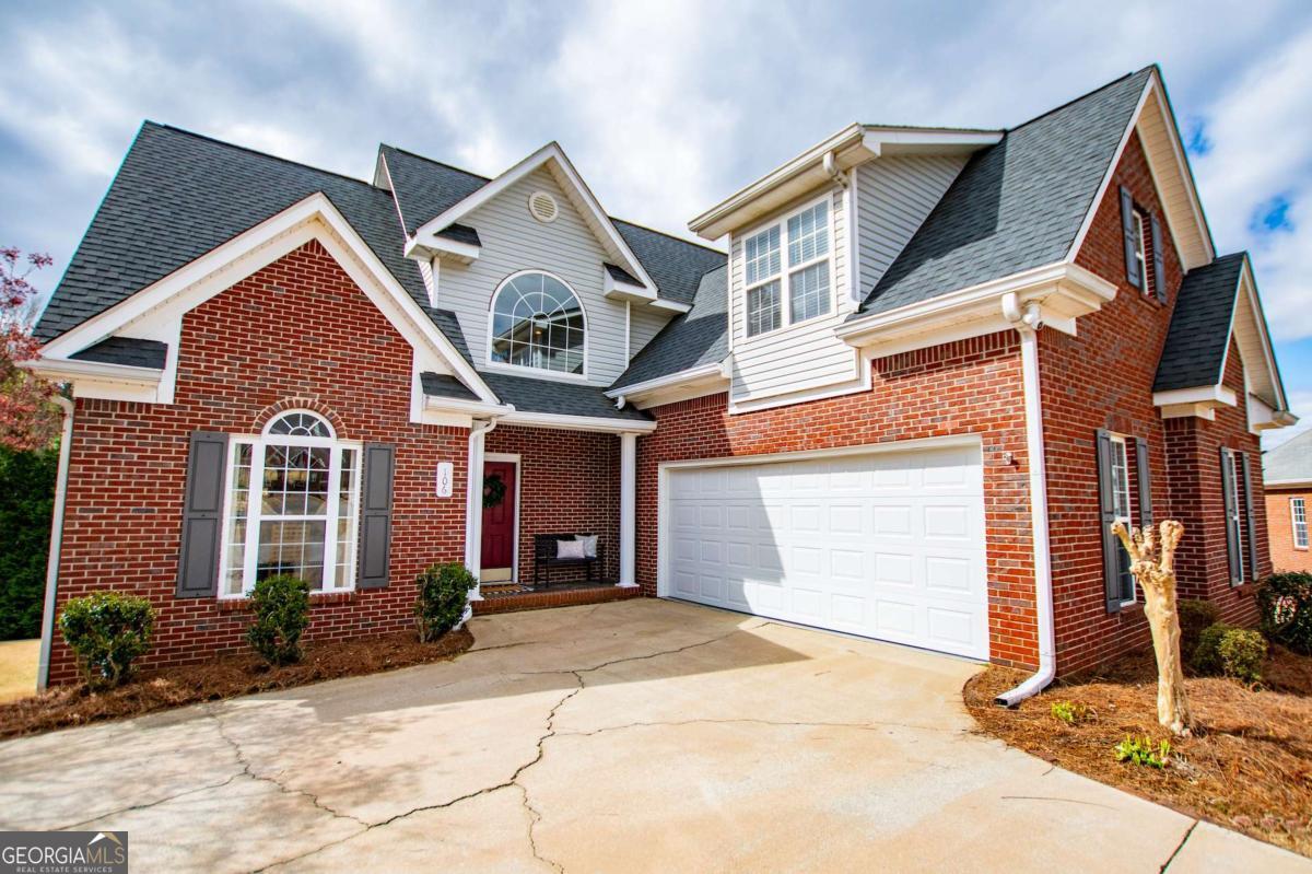 106 Victoria WAY