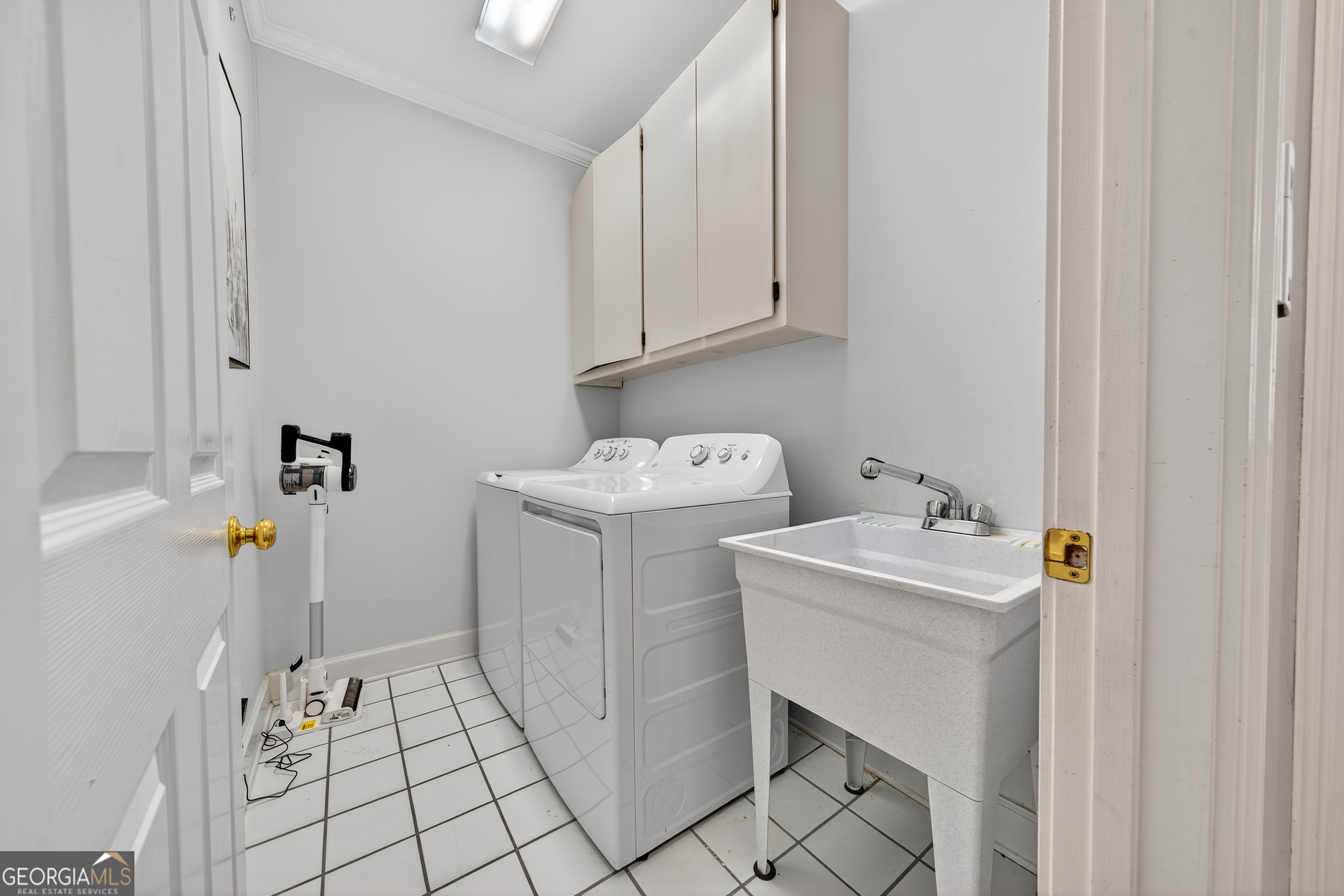 Macon, Georgia 31210, United States, 4 Bedrooms Bedrooms, ,4 BathroomsBathrooms,Residential,Active,165109