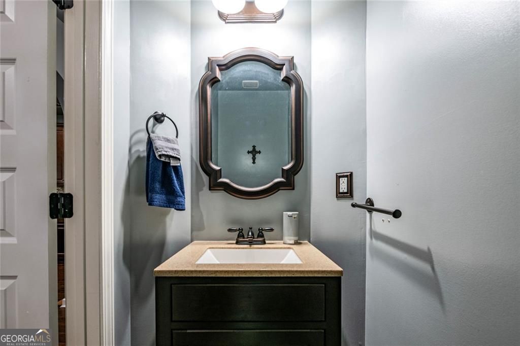 Jonesboro, Georgia 30236, United States, 6 Bedrooms Bedrooms, ,5 BathroomsBathrooms,Residential,Active,255319