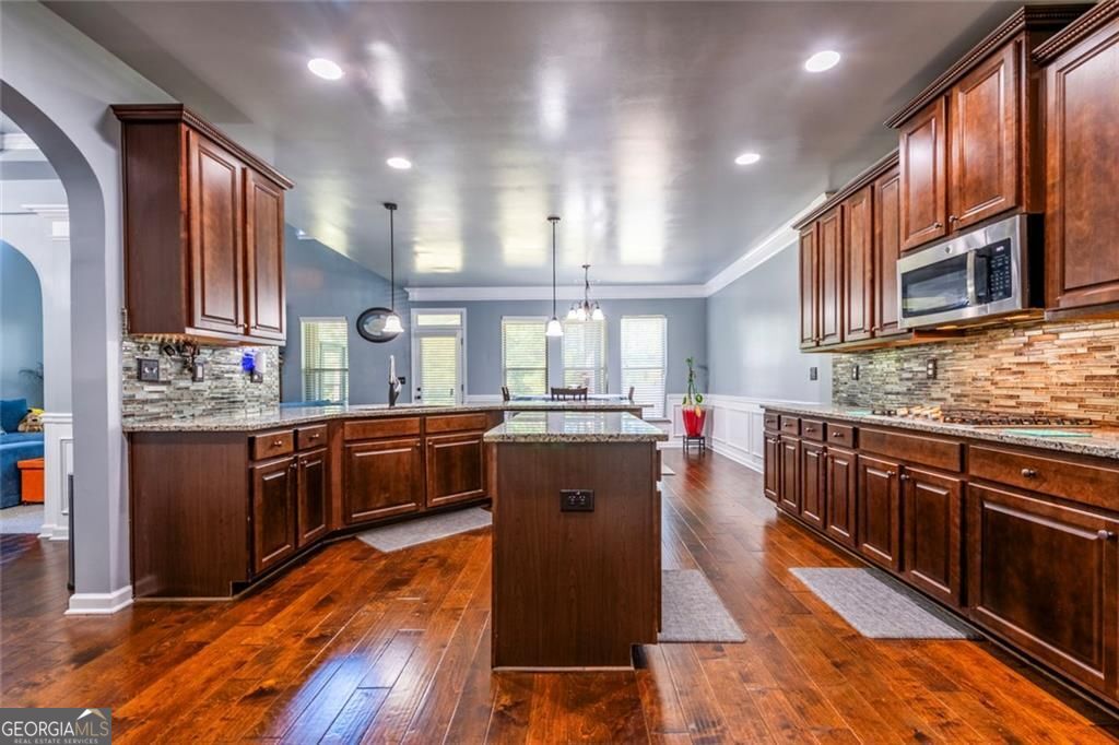 Jonesboro, Georgia 30236, United States, 6 Bedrooms Bedrooms, ,5 BathroomsBathrooms,Residential,Active,255319