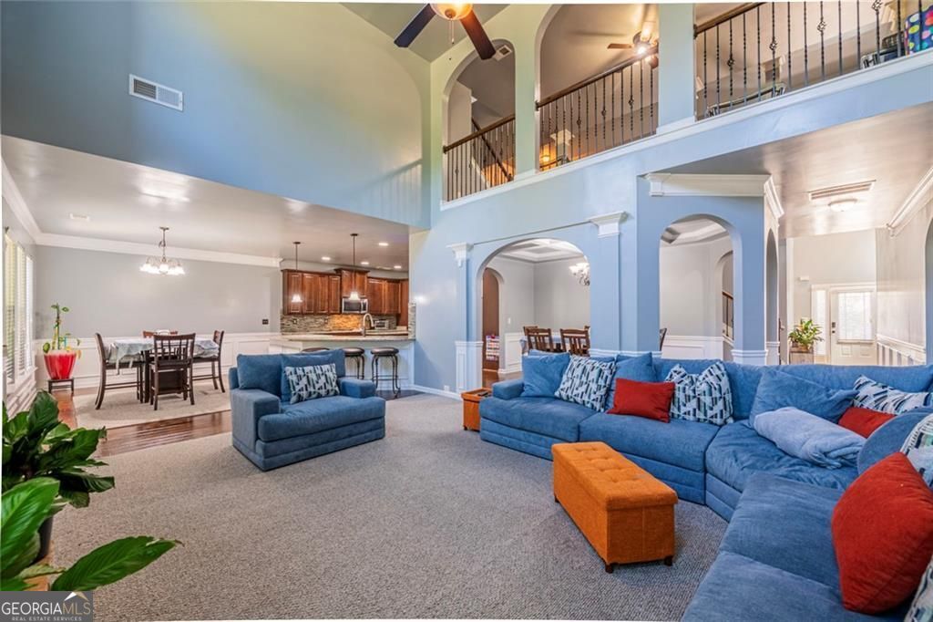 Jonesboro, Georgia 30236, United States, 6 Bedrooms Bedrooms, ,5 BathroomsBathrooms,Residential,Active,255319