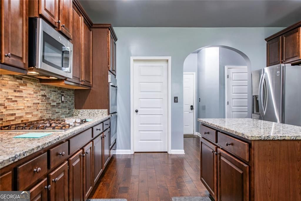 Jonesboro, Georgia 30236, United States, 6 Bedrooms Bedrooms, ,5 BathroomsBathrooms,Residential,Active,255319