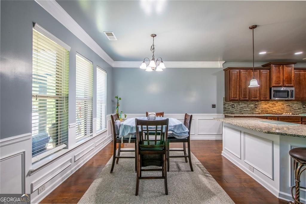 Jonesboro, Georgia 30236, United States, 6 Bedrooms Bedrooms, ,5 BathroomsBathrooms,Residential,Active,255319