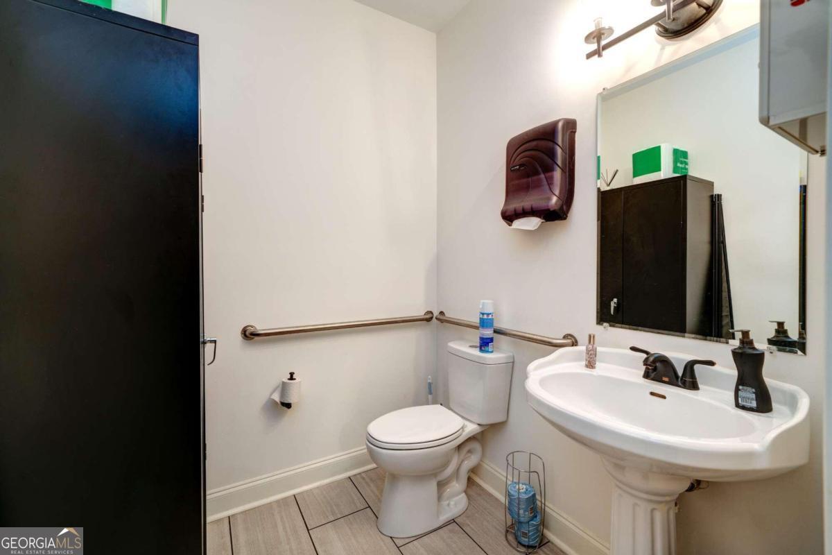 NONE - Commercial Sale