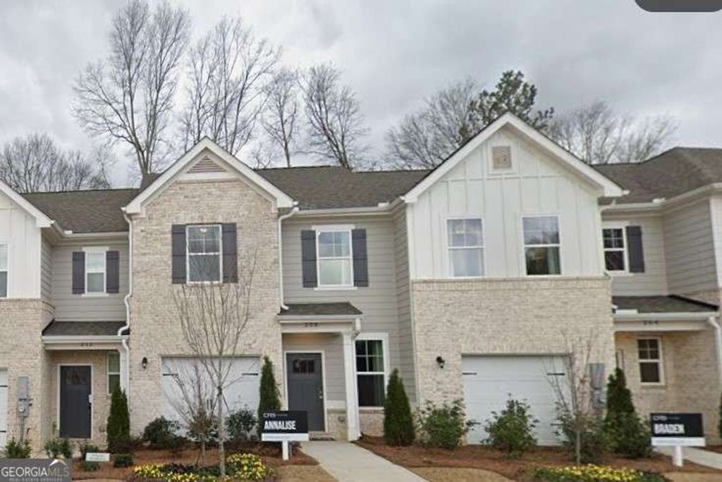 Photo of 208 Filer Drive, Mcdonough, GA 30253 (MLS # 10700201)