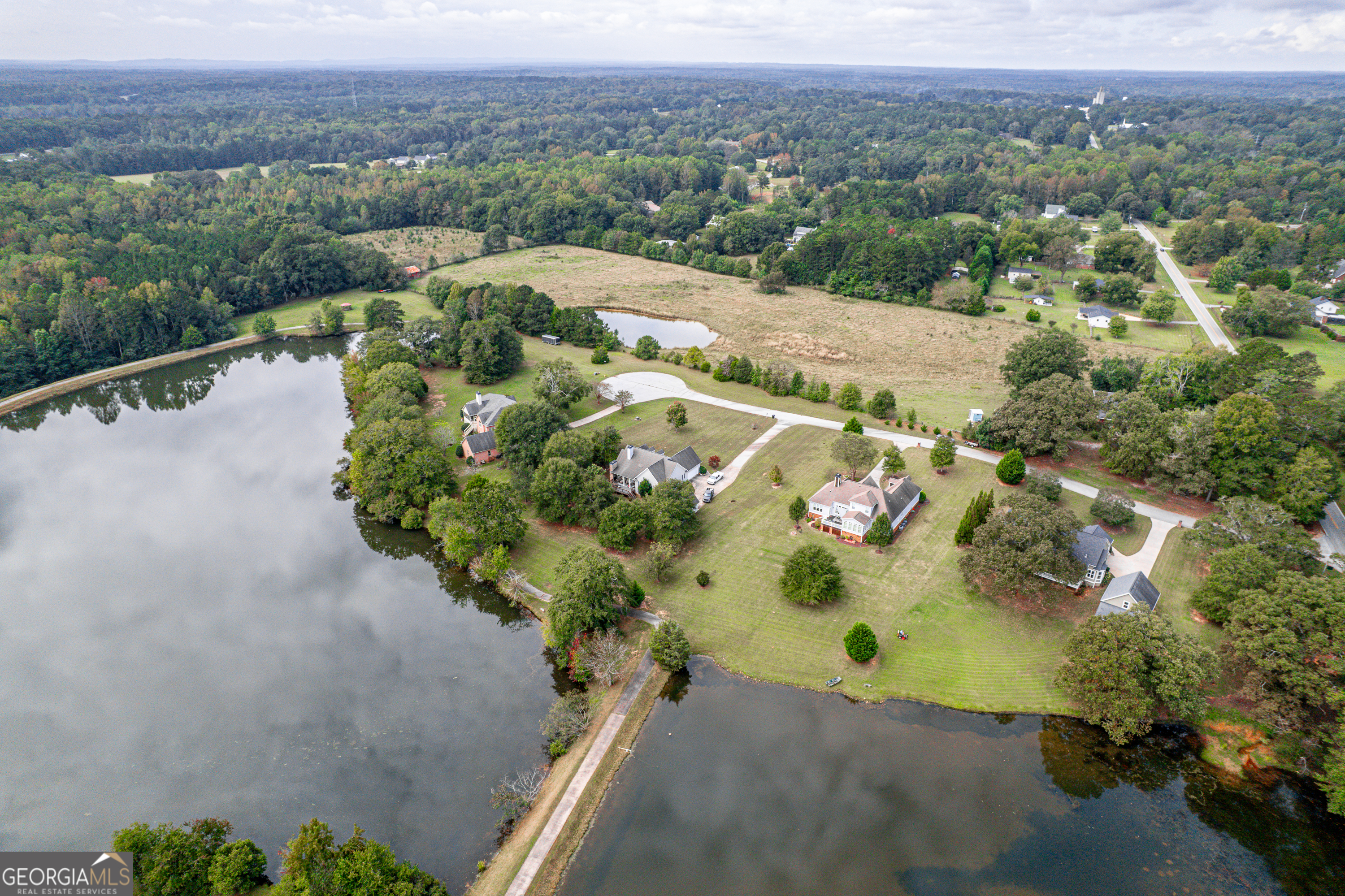 676 Lake Park North DR