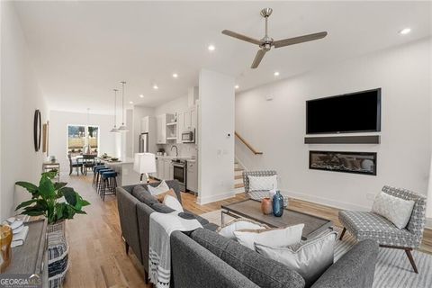 Photo of 1237 Memorial Drive SE #406, Atlanta, GA 30316 (MLS # 10766892)
