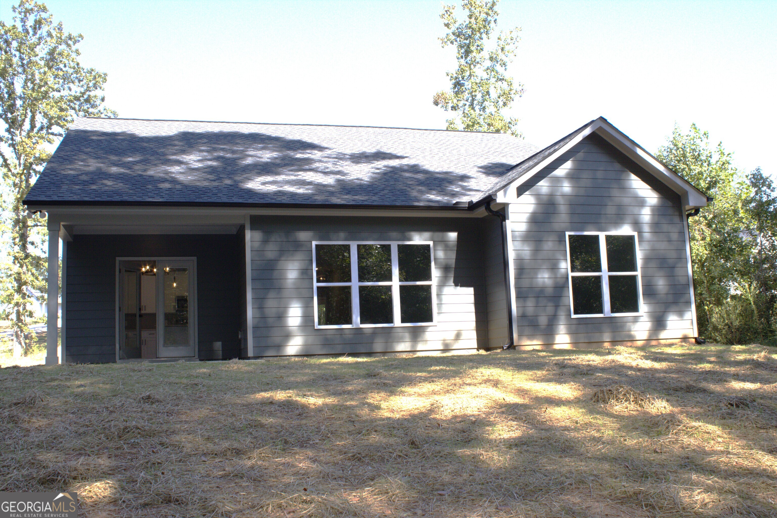 247 North Point CIR