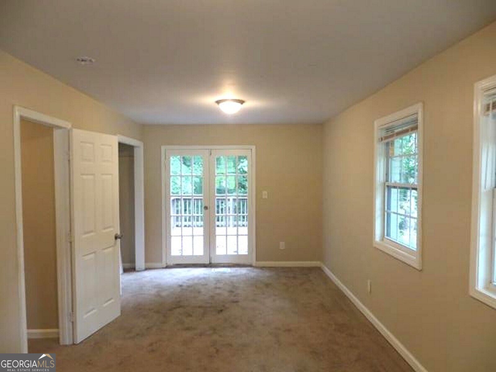 5786 Deerfield TRL
