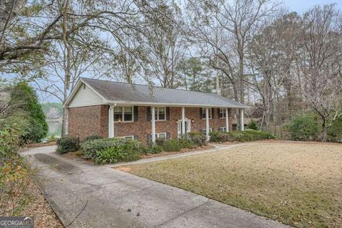 4707 Matterhorn DR SW Lilburn GA 30047