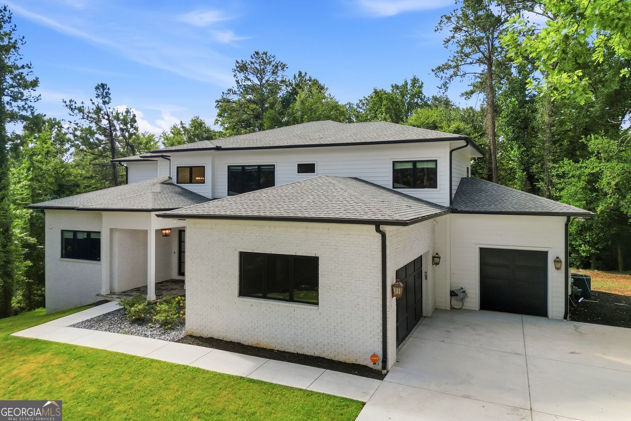 1200 Moores Mill RD NW