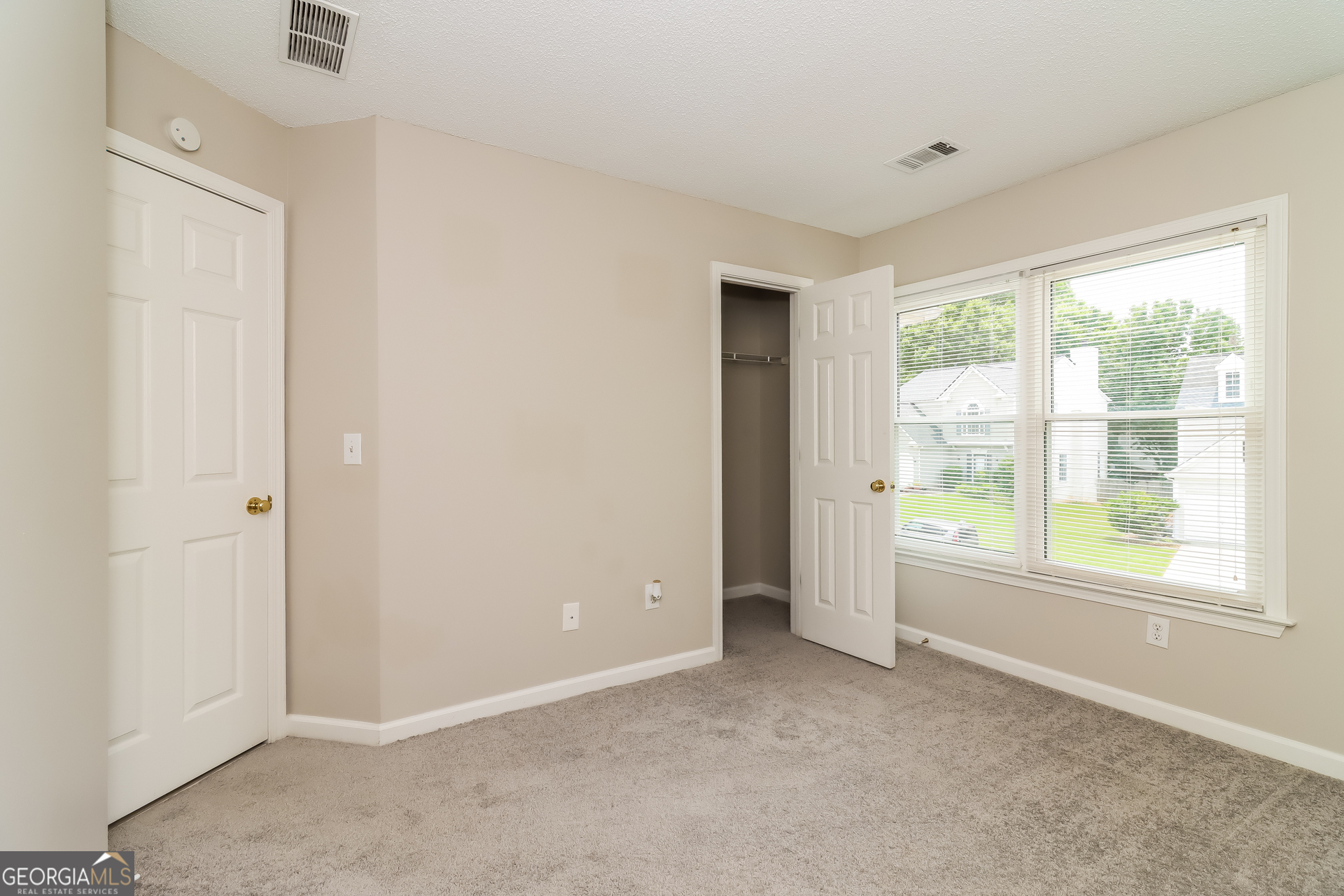 3402 - CARRINGTON PARK - Residential