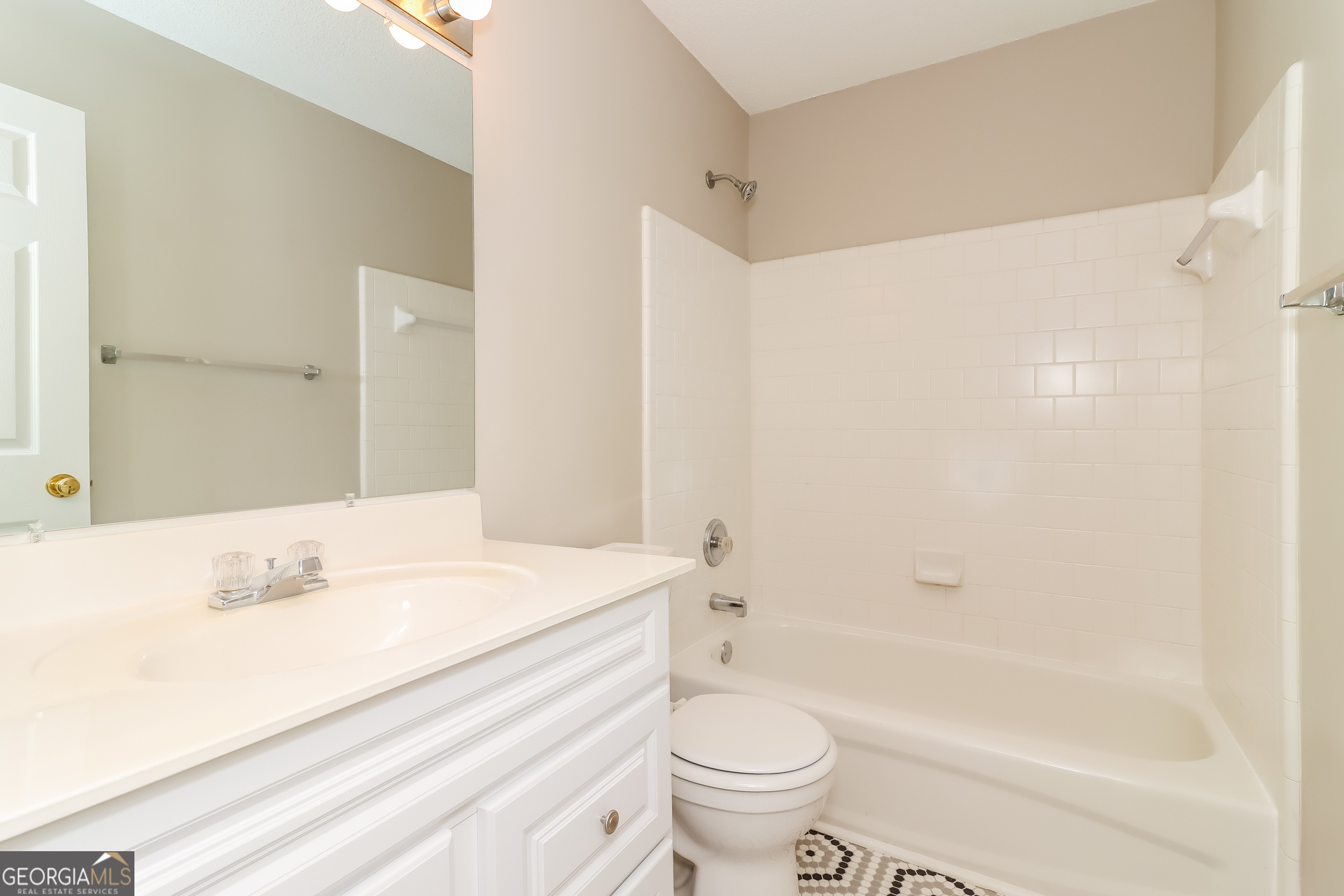 3402 - CARRINGTON PARK - Residential