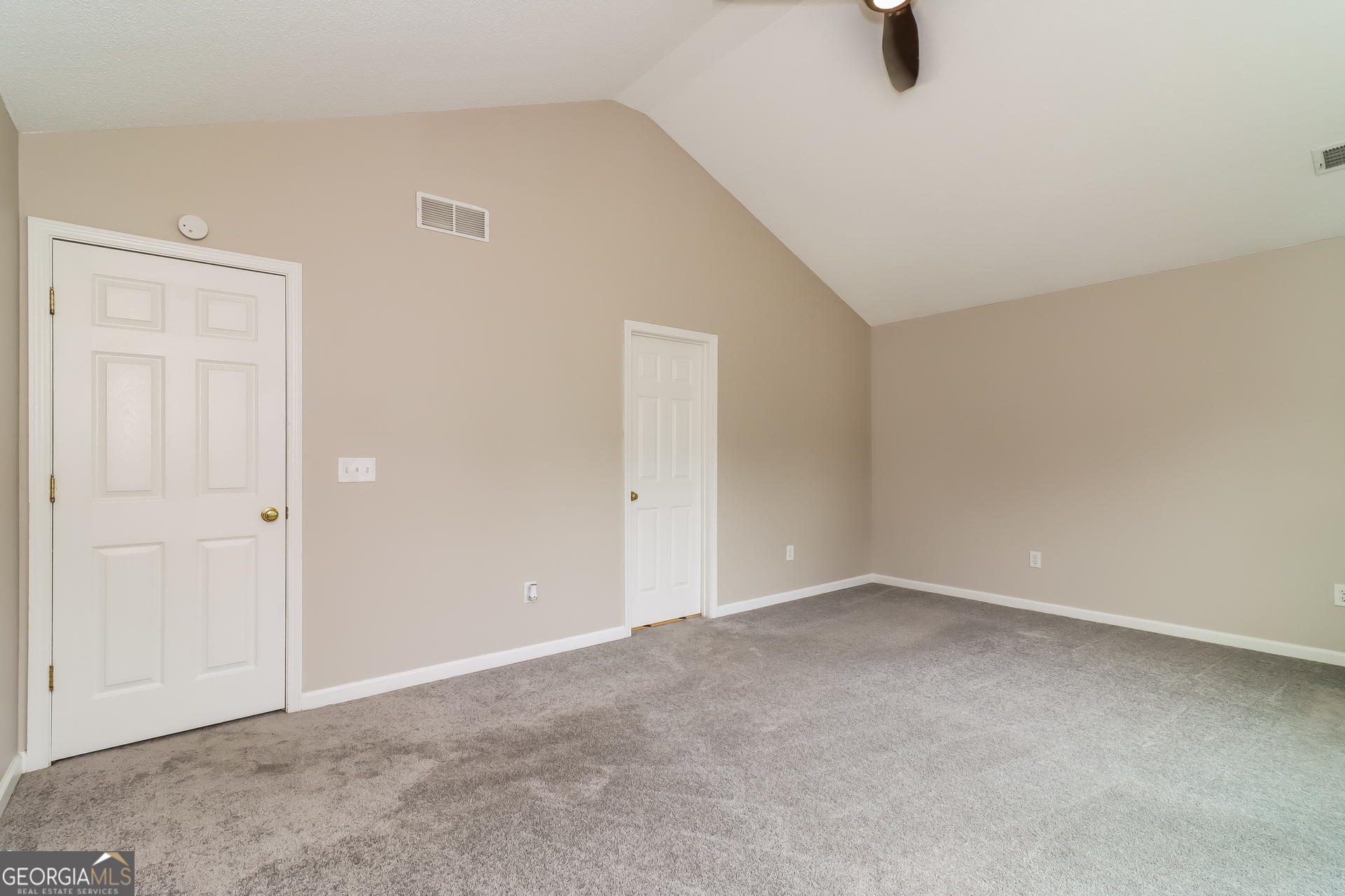 3402 - CARRINGTON PARK - Residential