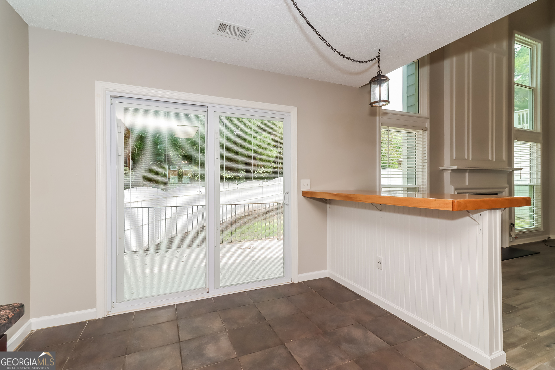 3402 - CARRINGTON PARK - Residential