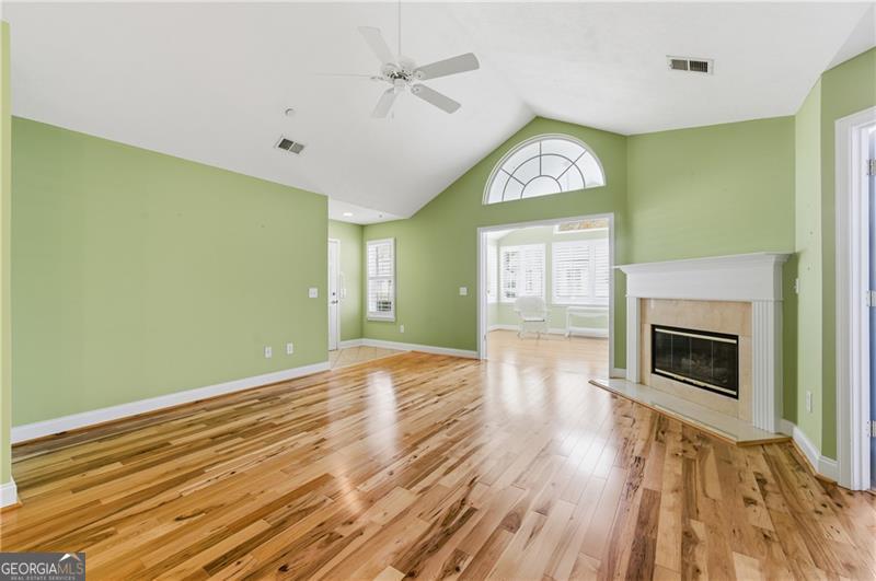 945 BURNT HICKORY CIR NW 8