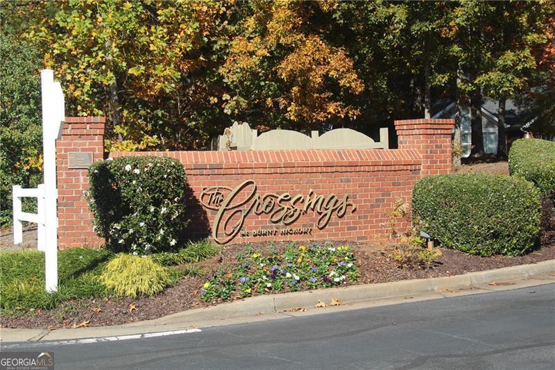 945 BURNT HICKORY CIR NW 8