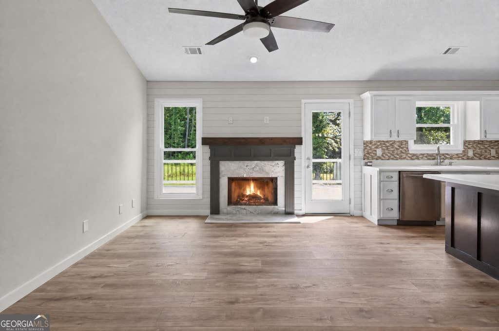 Photo of 164 Goodman Drive, Fayetteville, GA 30215 (MLS # 10832967)